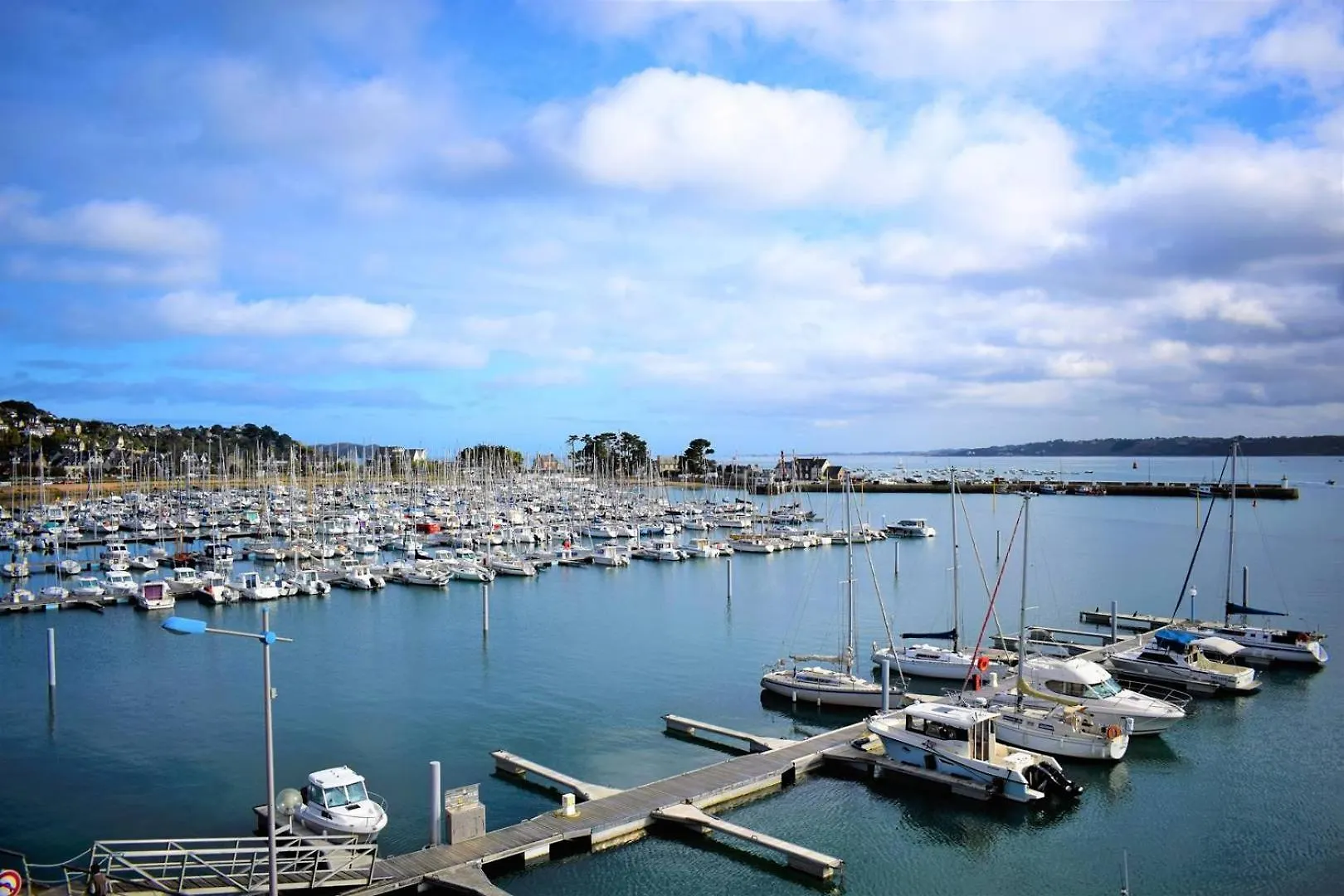 Apartamento Appartement Vue Mer Avec Loggia Au Port De De Perros-Guirec - Ref 845